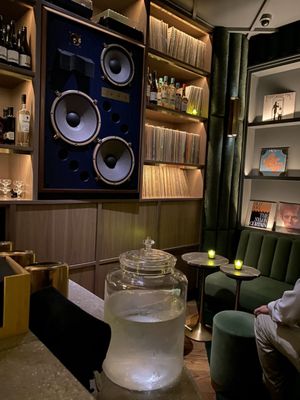 Convoy Music Bar by null