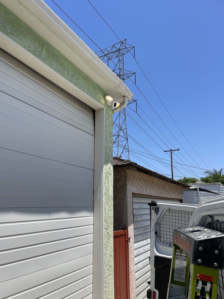 Slide of Oak Electric