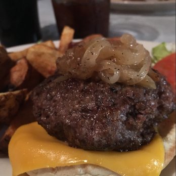 Donovan's Pub - Burgers Near Me - Woodside, New York