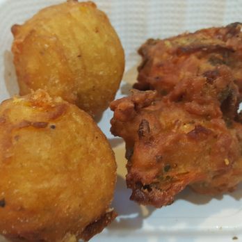 Kathmandu Momocha - Potato Cheese Balls and Pakoras to sample, usually 6 for $6 each (7/24/20) - Himalayan/Nepalese Near Me - Seattle, Washington