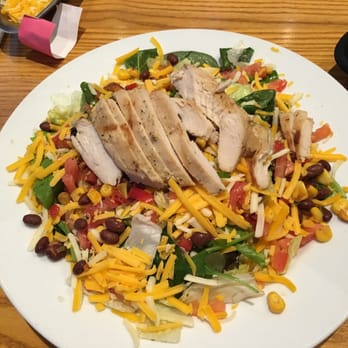 Chili's - Grilled chicken salad. Fresh and flavorful - Tex-Mex Near Me - Delavan, Wisconsin