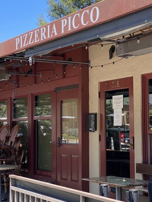 Pizzeria Picco by null