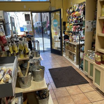 The Dog Bakery - Inside - Pet Stores Near Me - Pasadena, California The Dog Bakery - Inside - Pet Stores Near Me - Pasadena, California