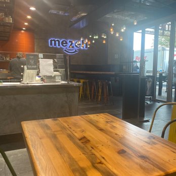 Mezeh - Nice lunch spot - Mediterranean Near Me - Oxon Hill, Maryland