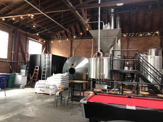 Line 51 Brewing Company at the Terminal by null