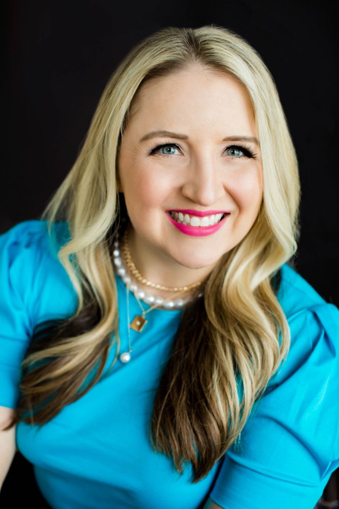 SHEENA ESQUIVEL KELLER WILLIAMS Updated August 2024 4001 Westown