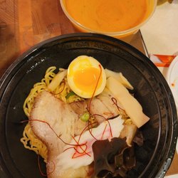 Mitsuba Ramen Noodle - Tonkotsu Ramen W/ Black Garlic Oil - $13.95