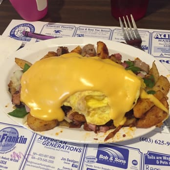 Chez Vachon - Farmers skillet - Breakfast & Brunch Near Me - Manchester, New Hampshire Chez Vachon - Farmers skillet - Breakfast & Brunch Near Me - Manchester, New Hampshire