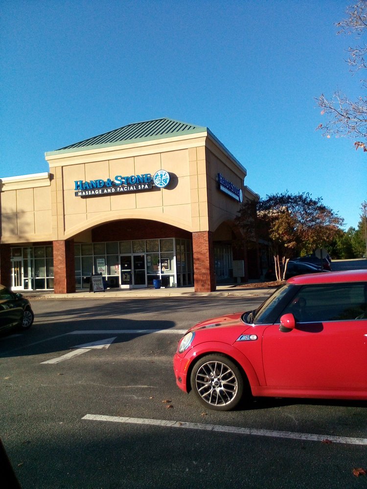 HAND AND STONE MASSAGE AND FACIAL SPA Updated October 2024 21