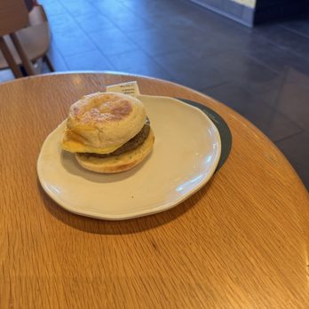 Starbucks - Sausage cheddar & egg sandwich - Coffee & Tea Near Me - Scottsdale, Arizona Starbucks - Sausage cheddar & egg sandwich - Coffee & Tea Near Me - Scottsdale, Arizona