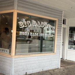 Exterior photo of Big Daddy’s Ice Cream - Kennebunkport, Maine Exterior photo of Big Daddy’s Ice Cream - Kennebunkport, Maine