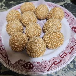 China Doll - Sesame balls