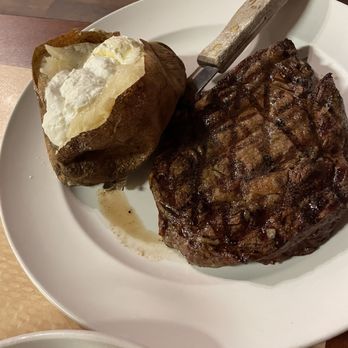 Simple Grill - Prime Rib and Potato with Sour Cream - American Near Me - Smyrna, Tennessee