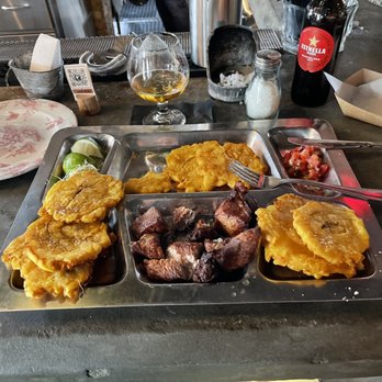 FINKA Table & Tap - Bar área fried pork and tostones Delicious and servers excellent - Asian Fusion Near Me - Miami, Florida FINKA Table & Tap - Bar área fried pork and tostones Delicious and servers excellent - Asian Fusion Near Me - Miami, Florida