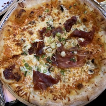 Gatto Matto - Pizza Near Me - Laval, Quebec Gatto Matto - Pizza Near Me - Laval, Quebec
