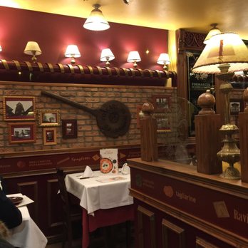La Tagliatella - Inside restaurant - Italian Near Me - Madrid, M La Tagliatella - Inside restaurant - Italian Near Me - Madrid, M