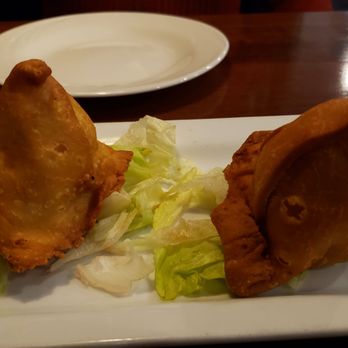 India Palace Uptown - Vegetable samosa ($5). Vegan by default. Pretty tasty. - Indian Near Me - Minneapolis, Minnesota