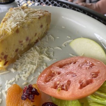 One Flight Up Cafe - Quiche Lorraine - Salad Near Me - Mount Dora, Florida