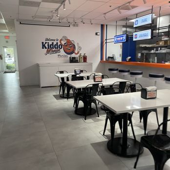 Kiddo - Interior - Burgers Near Me - Aventura, Florida