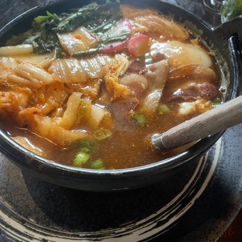 Kabuto - Udon noodle soup with pork - Sushi Bars Near Me - Rockville, Maryland Kabuto - Udon noodle soup with pork - Sushi Bars Near Me - Rockville, Maryland