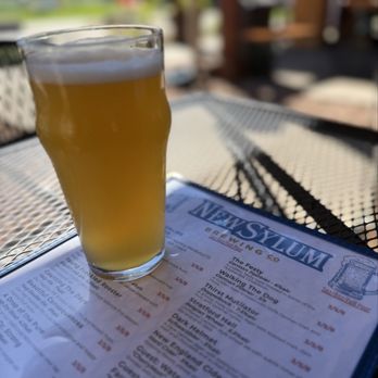 NewSylum Brewing - Pizza Near Me - Newtown, Connecticut NewSylum Brewing - Pizza Near Me - Newtown, Connecticut