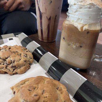1914 Coffee House - The Heartthrob s'mores latter and 1914 coffee - Coffee & Tea Near Me - Temple, Texas