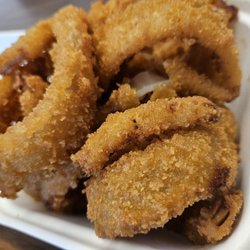 Lucky 7 Deli - Onion rings