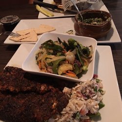FORTY10 Bar & Grille - Chile chicken