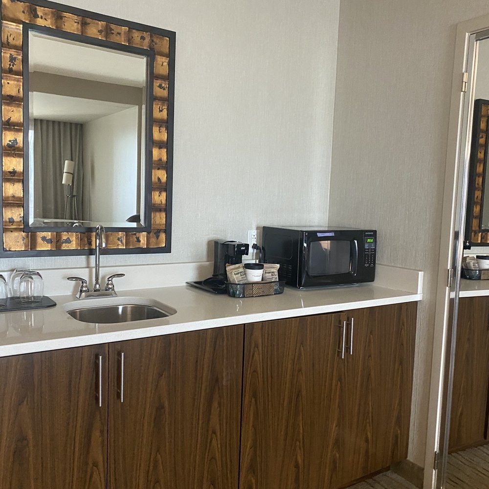 Courtyard by Marriott Pigeon Forge - King suite kitchenette - Hotels Near Me - Pigeon Forge, Tennessee