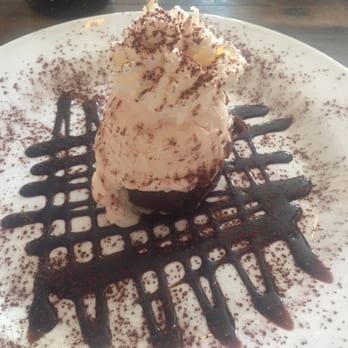 Aumm Aumm - Caprese - Wine Bars Near Me - North Bergen, New Jersey