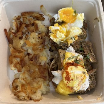 Poached Kitchen - Chili Verde Benedict - Breakfast & Brunch Near Me - Irvine, California Poached Kitchen - Chili Verde Benedict - Breakfast & Brunch Near Me - Irvine, California