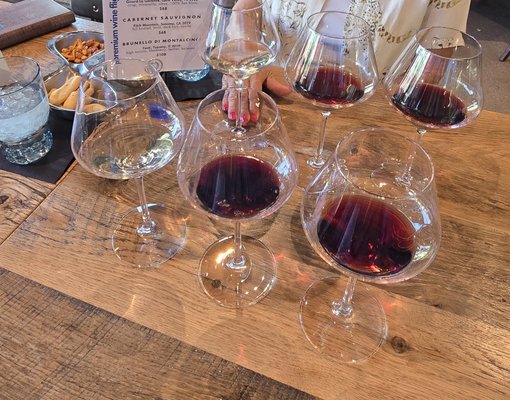 Azzurra Wine Bar by null