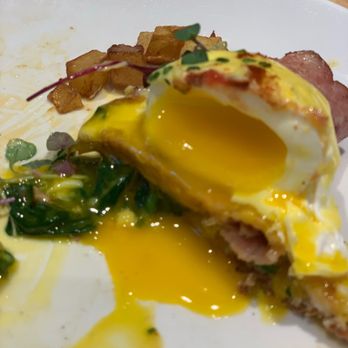Sibling by Pushkin's - Benedict - New American Near Me - Sacramento, California Sibling by Pushkin's - Benedict - New American Near Me - Sacramento, California