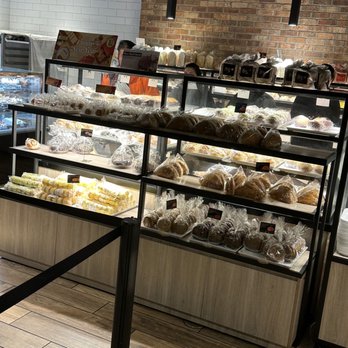 85 Degrees Bakery - Coffee & Tea Near Me - Corona, California 85 Degrees Bakery - Coffee & Tea Near Me - Corona, California