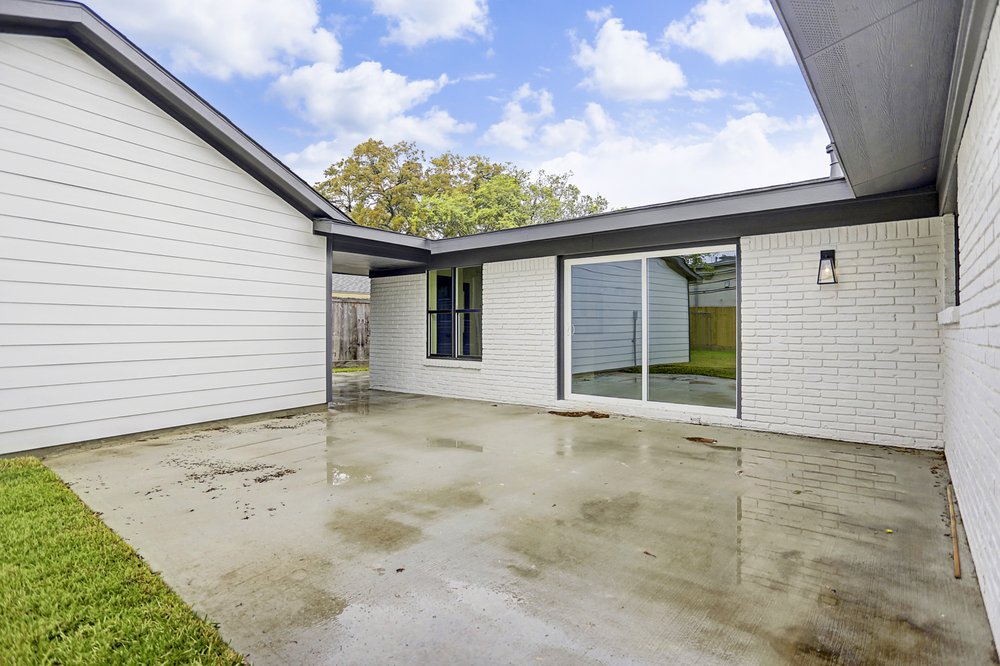 Slide of Homerun Roofing & Construction