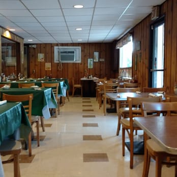 The Frying Pan - Dining room - Breakfast & Brunch Near Me - Lusby, Maryland