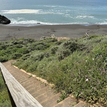 Black Sands Beach - Stairs at the base of the climb. - Beaches Near Me - Sausalito, California Black Sands Beach - Stairs at the base of the climb. - Beaches Near Me - Sausalito, California
