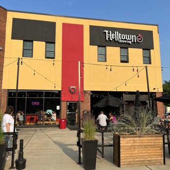 Helltown Taproom Houston - Front - Pubs Near Me - Houston, Pennsylvania Helltown Taproom Houston - Front - Pubs Near Me - Houston, Pennsylvania