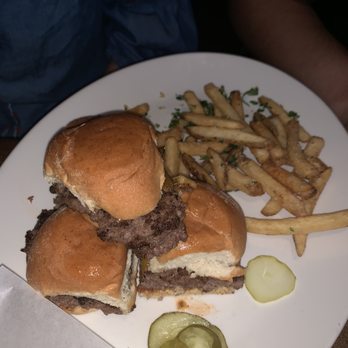 Yard House - New American Near Me - Orlando, Florida