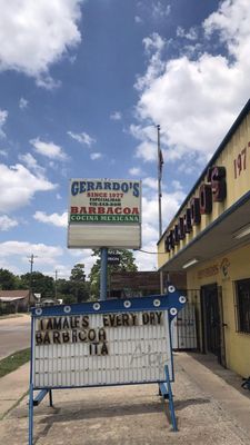 Gerardo's by null