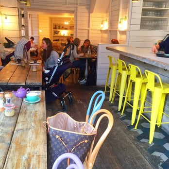 Hally's - Coffee & Tea Near Me - London, XGL
