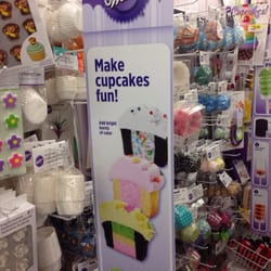 Make cool cupcakes!:D