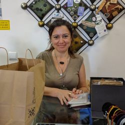 innOVare - Local artist, designer and owner.