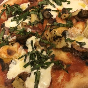 Flippers Pizza - Margherita Pizza - Pizza Near Me - Windermere, Florida