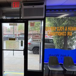 Green Wave Laundromat