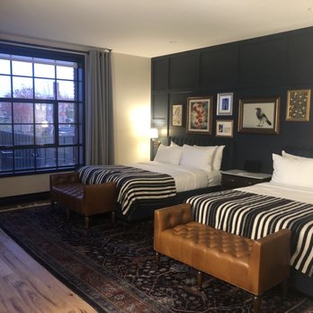 The Ramble Hotel - Cozy clean room - Hotels Near Me - Denver, Colorado