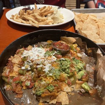 BJ's Restaurant & Brewhouse - Deep Dish Nachos - New American Near Me - Glendale, California