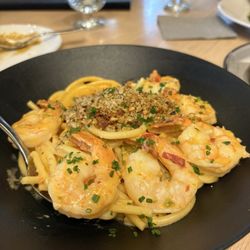 Palms Beach House - Casteveltrano Olive and Prawn Bucatini