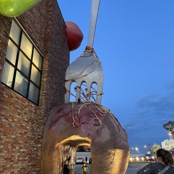 Pasghetti's - Worlds biggest fork and meatball - Italian Near Me - Branson, Missouri Pasghetti's - Worlds biggest fork and meatball - Italian Near Me - Branson, Missouri