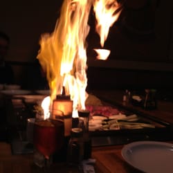 Fuji's Grill & Sushi